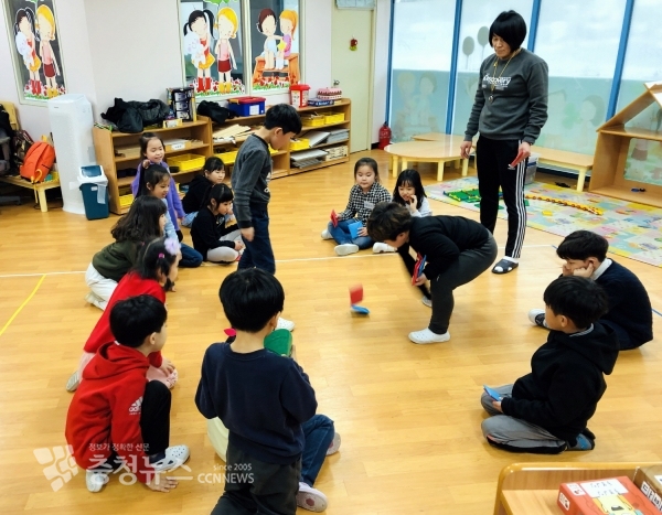 태안군이 초등학교 저학년 학생을 대상으로 비만예방관리를 위한 ‘건강한 돌봄 놀이터’를 운영한다. 백화초등학교 ‘건강한 돌봄 놀이터’ 모습