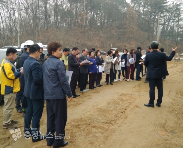 연동면 복합커뮤니티센터 건립 공사 현장에서 나눔회의