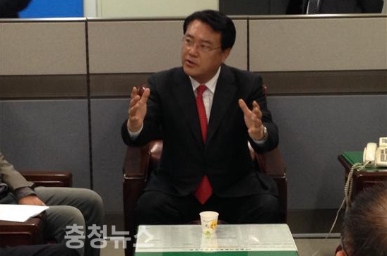 정진석 국회의원(자유한국당, 공주·부여·청양)