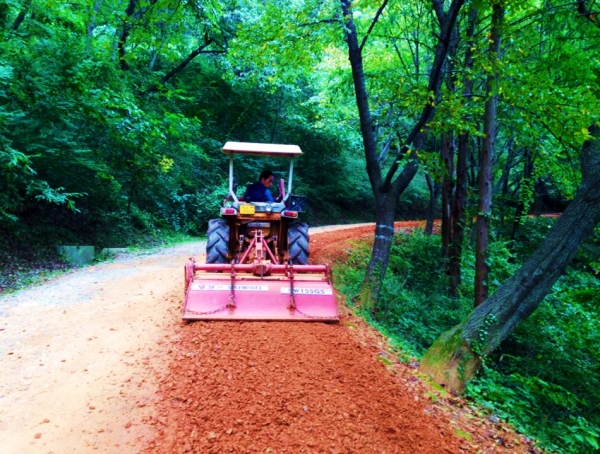 계족산황톳길 복구작업