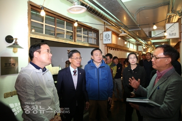 서천군의회 2019년도 상반기 의정연수 현장 모습