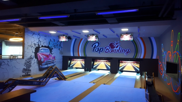 실내 복합공간 스크린볼링 팝볼링