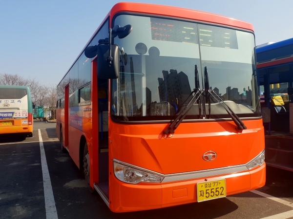 공용 와이파이가 설치된 시내버스