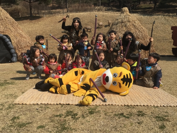 석장리박물관_호랑이 사냥 성공