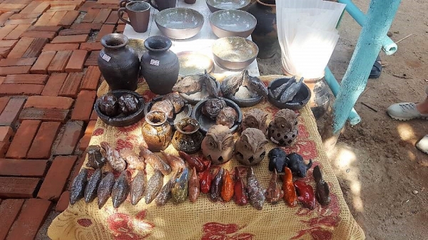 8~19일 라오스 루앙프라방에서 ‘제3회 세라믹공예산업기술 워크숍’을 개최한 가운데 출품작들이 전시