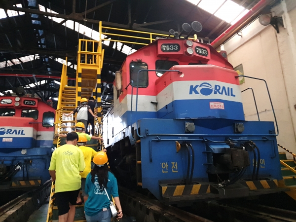 철로변 어린이 대상 철도사랑캠프 개최