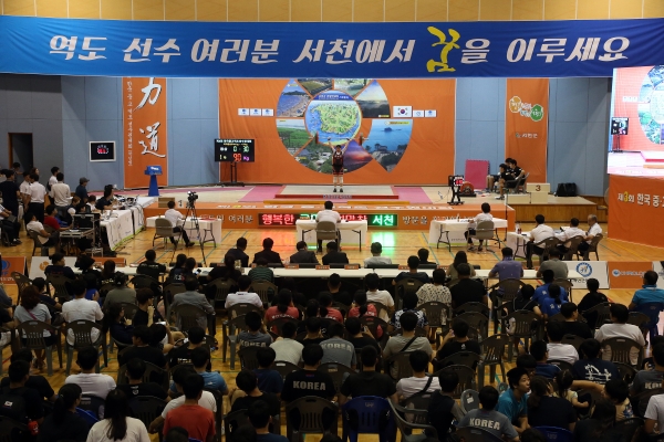 지난 제3회 한국중고역도선수권대회 사진