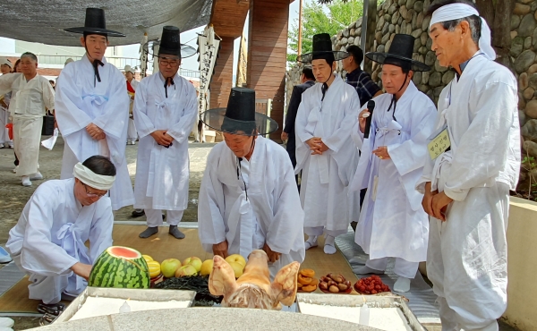 부사칠석제 - 샘고사