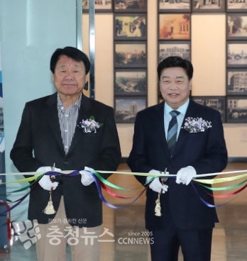 (좌측부터) 염홍철·권선택 전 대전시장