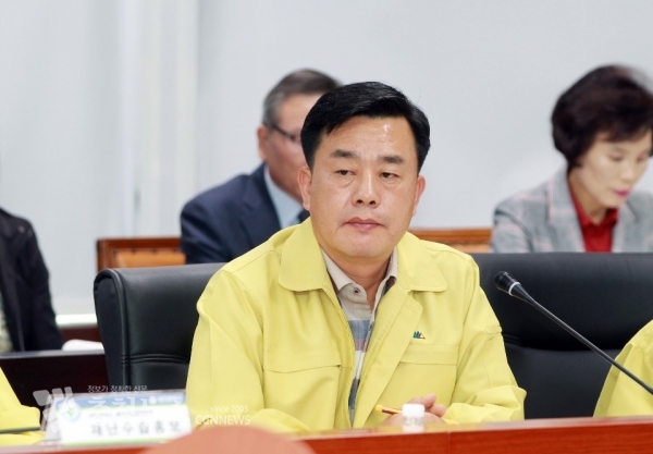 류택열 건설도로과장