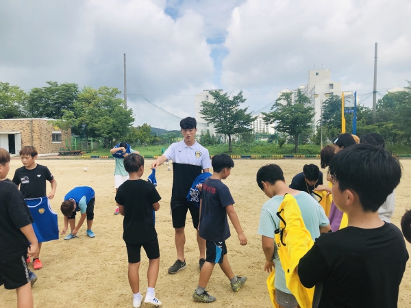 아산무궁화, 비타민 스쿨 남성초 방문 (송환영 선수)