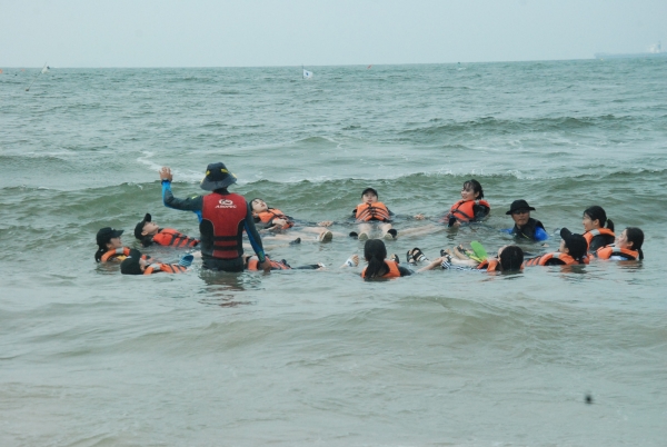 대전학생해양수련원, 바다 생존수영 체험 지원 확대