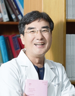 육근상 임상병리사