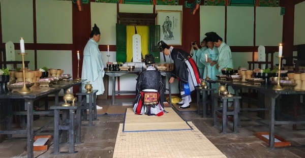 회덕향교 추기 석전대제 봉행 모습