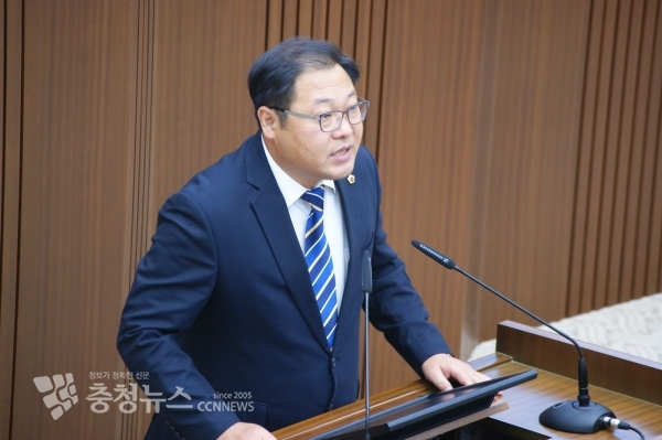 5분 발언하는 안찬영 세종시의회 의원 / 충청뉴스 최형순 기자