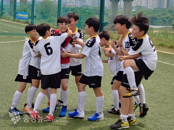 스포츠로 활기찬 학교, 스포츠로 행복한 아이들!