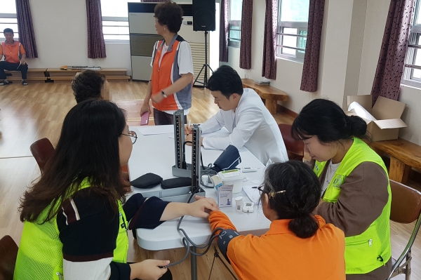 김태균 교수 의료봉사