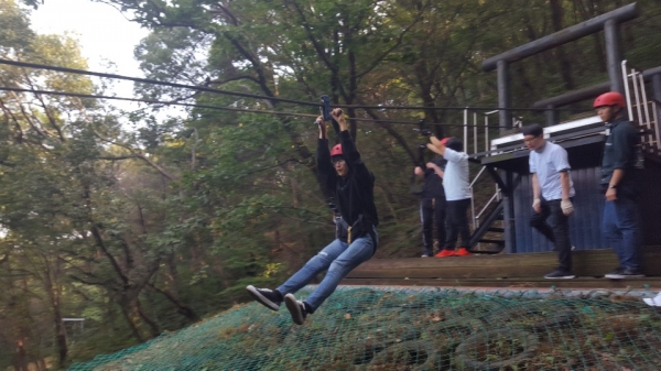 설동호 교육감, 모험·산행 활동 학생들과 함께 훈련 공동체의식 함양(대전교육연수원)