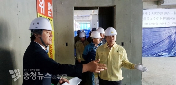 서울학사 건립 공사현장 방문한 행자위 위원들