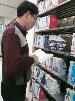 계룡도서관 독후감공모관련 사진