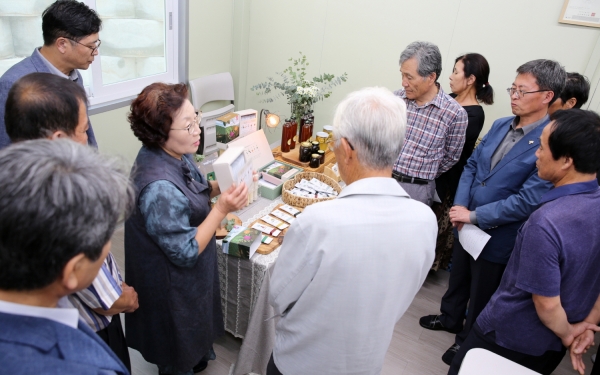 ‘2019년 소규모 가공창업 기술지원 시범사업장 개소식’ 모습.