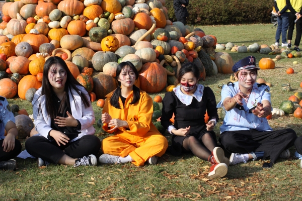 ‘대청호오백리길 걷기축제·할로윈&호박축제’ 성료