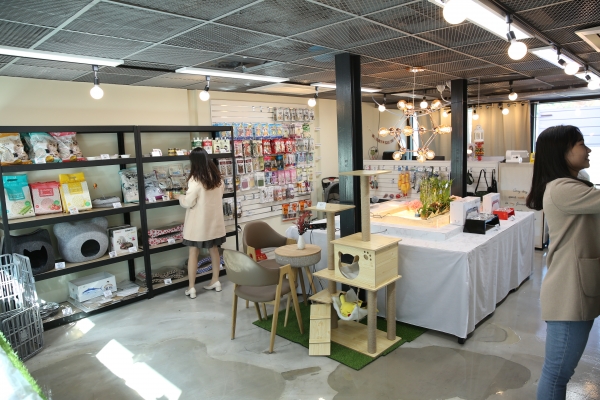 창업존 매장 전경