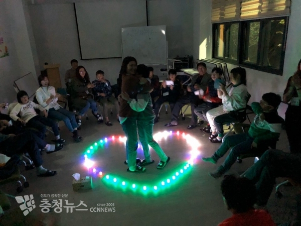 엄마, 아빠와 공감의 시간 보내기 / 충청뉴스 최형순 기자