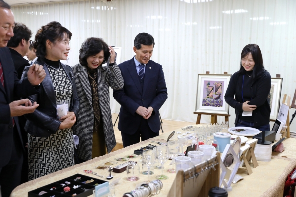 금암동 문화강좌 작품발표회 및 전시회