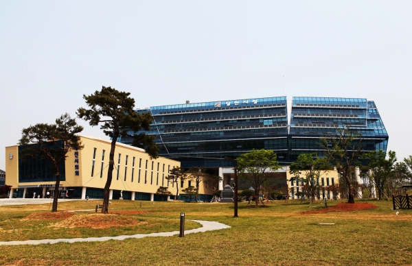 당진시청사