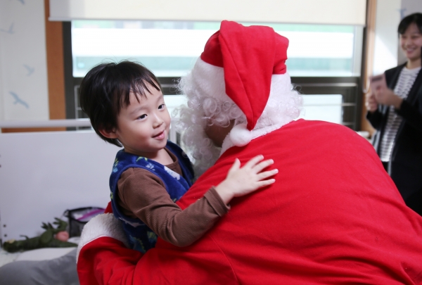 건양대병원 산타방문 행사