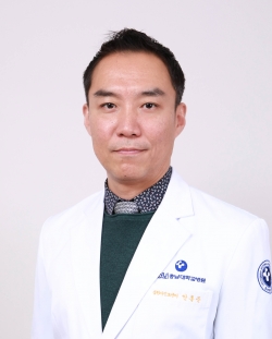 중환자진료센터_안홍준 교수