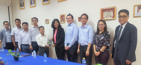 출라롱콘대학교-수파누봉대학교 공과대학 회의