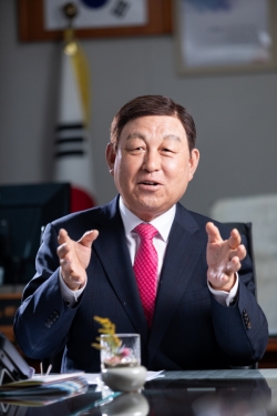 황선봉 예산군수