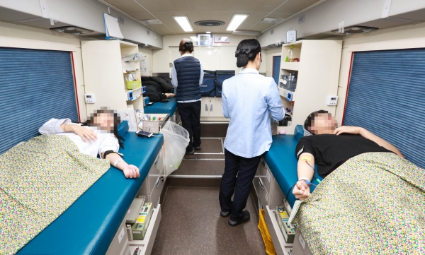 대한적십자사 대전세종충남혈액원과 ‘사랑의 헌혈’ 행사 진행 모습