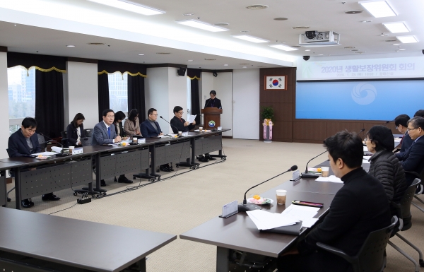 지난 23일 서구청 장태산실에서 생활보장위원회 위원 및 관계 공무원이 참석한 가운데 서구 생활보장위원회 개최