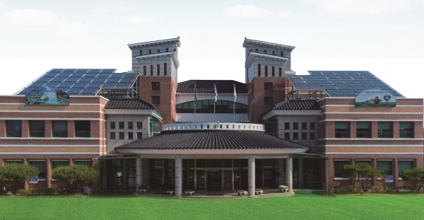 공주시종합사회복지관 전경