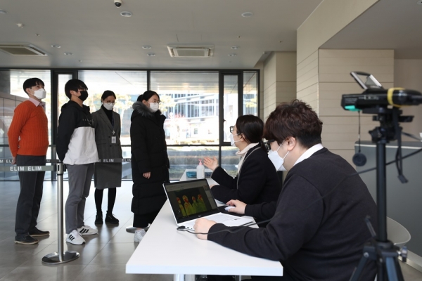 개강을 앞두고 대학 건물 전체 소독을 진행 했으며, 건물마다 손소독제를 비치하는 등 전방위적인 감염예방 선제 조치에 적극 나서