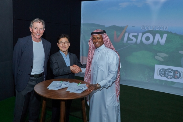 지난 3일 사우디아라비아 KAEC(킹압둘라경제도시)에서 개최된 ‘사우디 골프 서밋’에서 골프존뉴딘그룹과 사우디아라비아 정부 직속 조직 골프사우디가 양국 골프 산업 발전을 위한 양해각서(MOU)를 체결했다.
