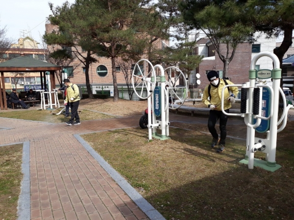 동행정복지센터 공원방역