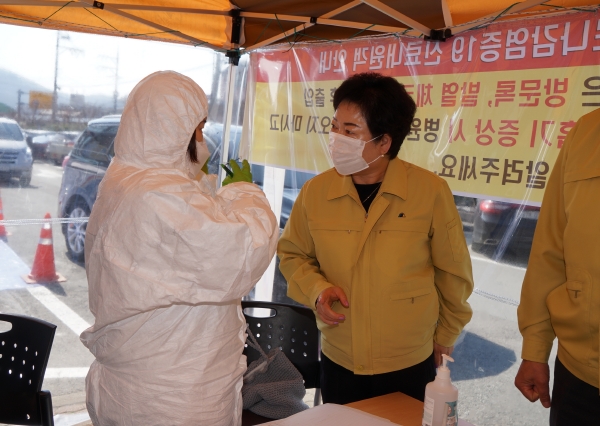 구기수 의장 코로나19 대응체계 점검 모습