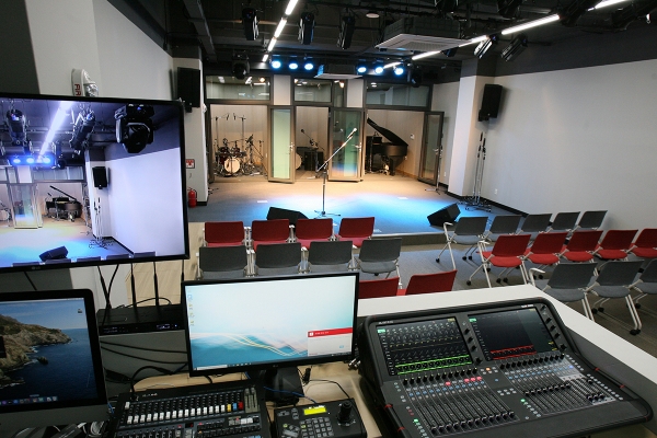 최첨단 교육환경을 구축한 RGB발전소