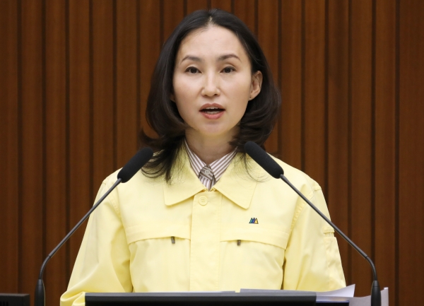 5분 자유발언 하는 이윤희 세종시의원