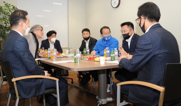 하나은행 지점장 간담회