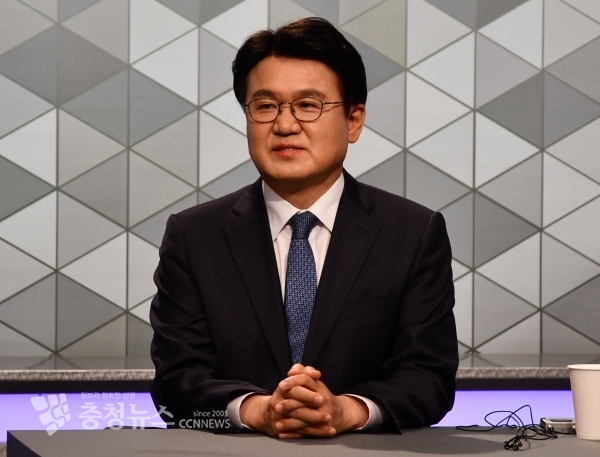 더불어민주당 황운하 후보