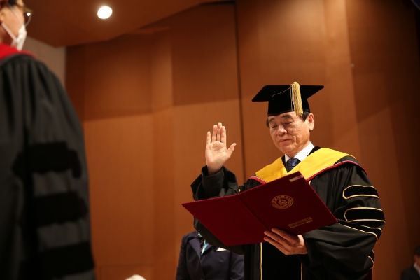 22일 한남대 이광섭 총장 '제17대 총장 취임식’ 모습