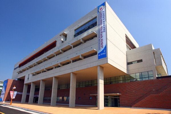 창업보육센터(Inno Biz Park)