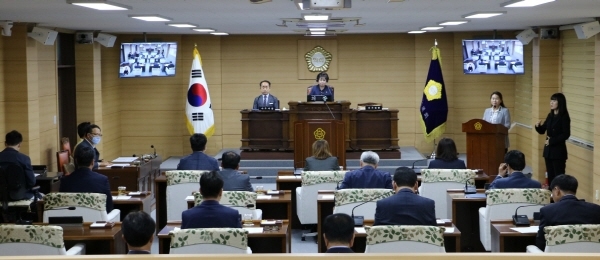 부여군의회 임시회