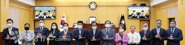 서산시의회, 제252회 임시회 개회(덕분에 챌린지)