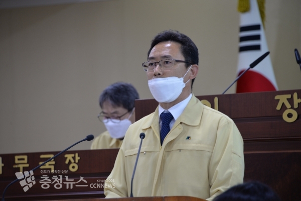 5분 발언 하는 홍성표 아산시의회 의원 / 충청뉴스 최형순 기자